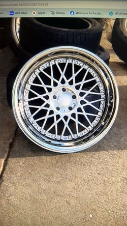 Chrome Multi-Spoke Mesh Alloy Wheel