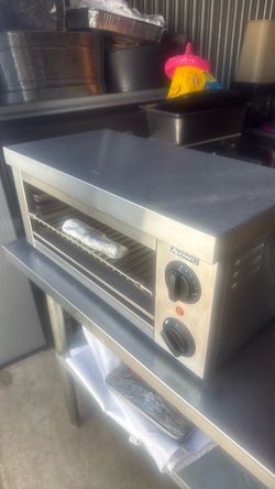Adcraft cheese Melter 24”