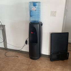 Water Dispenser