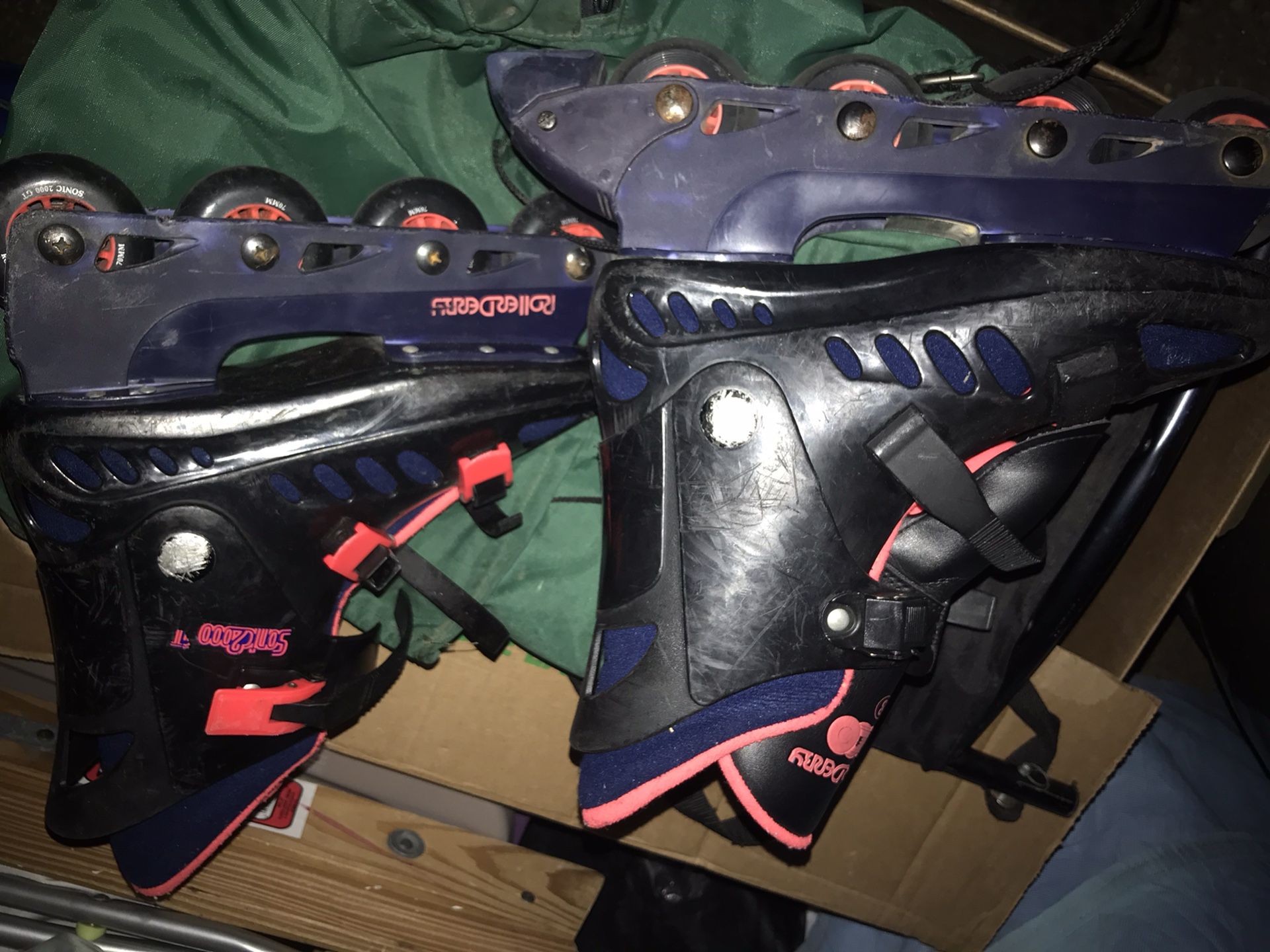 Very Nice Rollerblades Size He Only $20