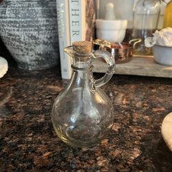 Olive Oil Glass Holder
