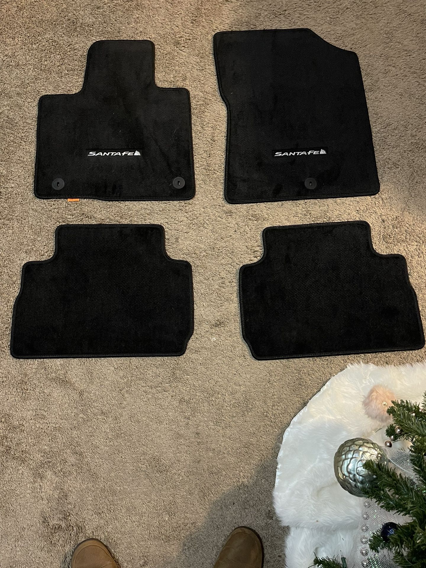 2022 Hyundai Santa Fe Carpeted Floor Mats