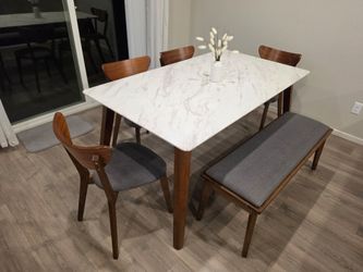 Coaster Furniture_Dining Table with 4 Chairs and Bench