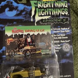 Johnny Lightning Frightning Lightnings Ep 2 Munsters Drag-U-La 1:64