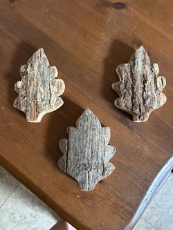 New Set of 3 Rustic Bark Wood Leaf Decor