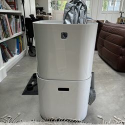 ModKat Litter Box And Scratch Pad