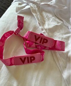2 edc vip