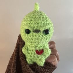 Mini Grinch (green eyes)