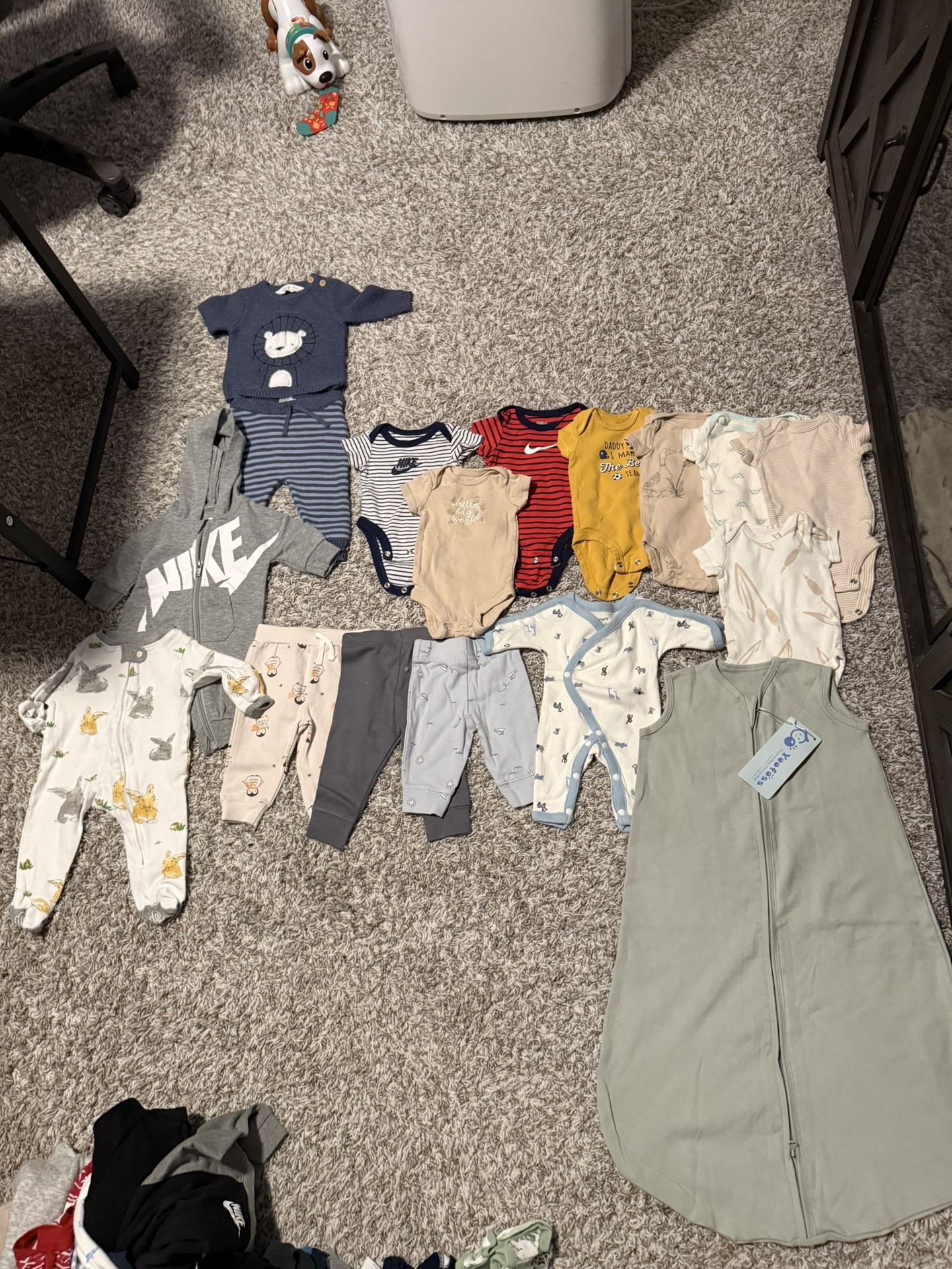 Newborn Baby Clothes (0-3 Months )