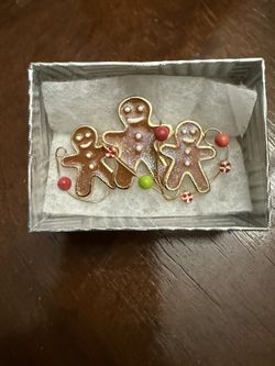 Gingerbread Pin