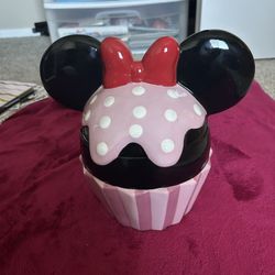 Disney Minnie Mouse Cupcake Cookie Jar 