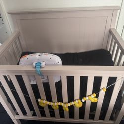 Mini Crib 
