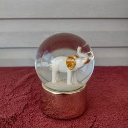 Elephant musical glitter snow globe