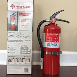 Fire Extinguisher- 3A:40-C ($15)