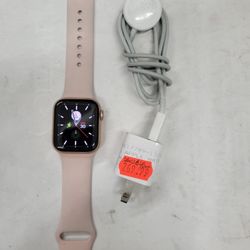 MINT Apple Watch Series 6 (GPS) 40mm (Gold Aluminum Case, Pink Sport Band)