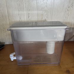 Brita Filter Dispenser 