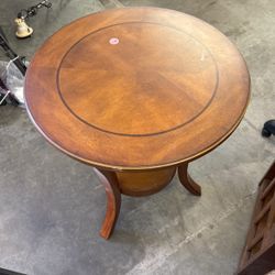 Round End Table