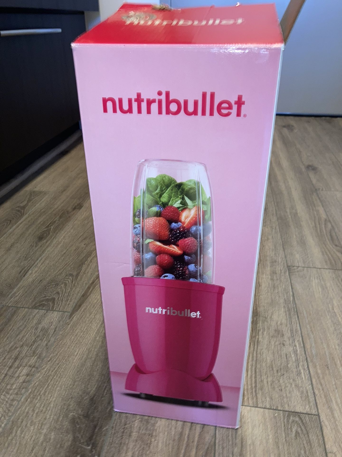 BRAND NEW RARE Nutribullet Hot Pink 500W Blender