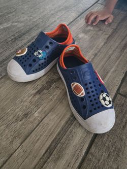 Kids boys sketchers shoes