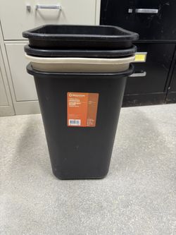 Trash Cans Different Sizes (selling Together or each one)