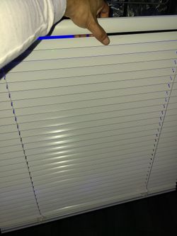 BRAND NEW WHITE ALUMINUM CORDLESS BLINDS...SIZES IN PICTURES..HAVE MORE CHECK OUT MY PAGE...SE HABLA ESPANOL..8 DOLLARS EACH..PICK UP IN VICTORVILLE..