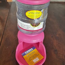 Pet Feeder new - Pink Blue