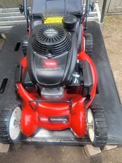 TORO COMMERCIAL 21"CUT REAR-DRIVEN SELF-PROPELLED MOWER with REAR BAGGER POWERED by a GCV 160 5HP 190CC HONDA ENGINE