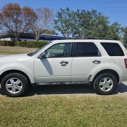 2011 Ford Escape Xlt 4cy 