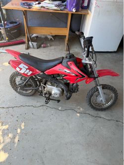 Pit bike