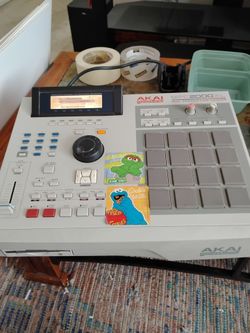 Akai MPC2000xl