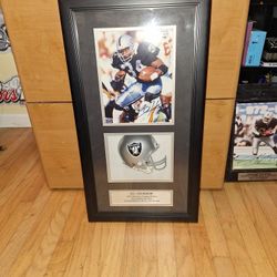 Bo Jackson Signed Oakland Raider Shadowbox 