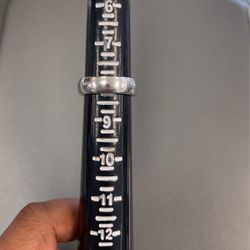 Platinum Gold Ring  17.3g Size 8