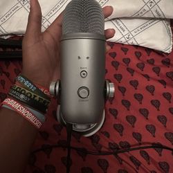Podcast Setup Or Streaming 