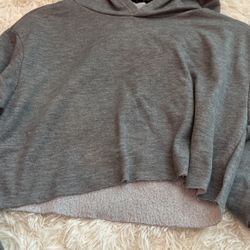 Crop Gray sweatshirt