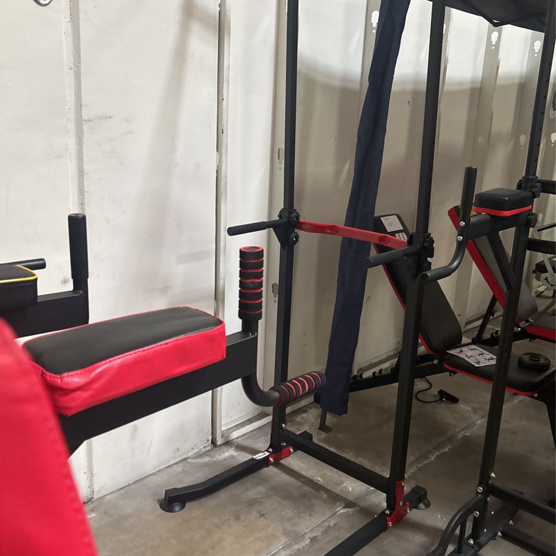 No Assemble Required !! 330 Weight Capacity, Power Tower Pull Up