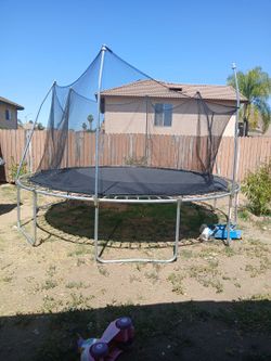 Free trampoline