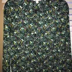 XS On 34th Women’s Button Down Collared Blouse Patterned  
