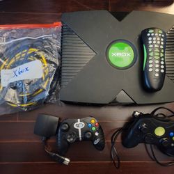 Original Xbox With XMBC Media Player (Read Description)