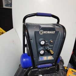 kobalt air compressor 2 gallon 1hp. 135 psi
