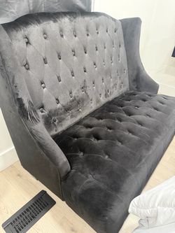Black Velvet Tufted Loveseat Sofa