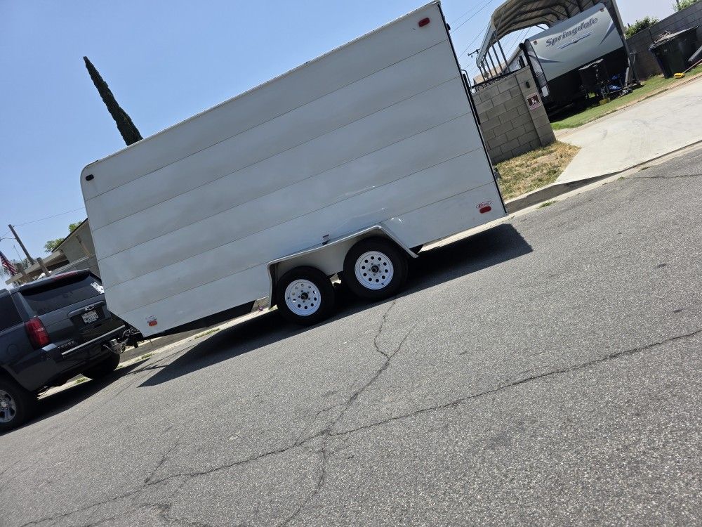 Carson 15 Ft Enclosed Trailer