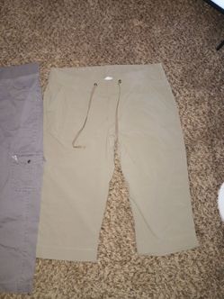 Womens knee high shorts , only for pick up