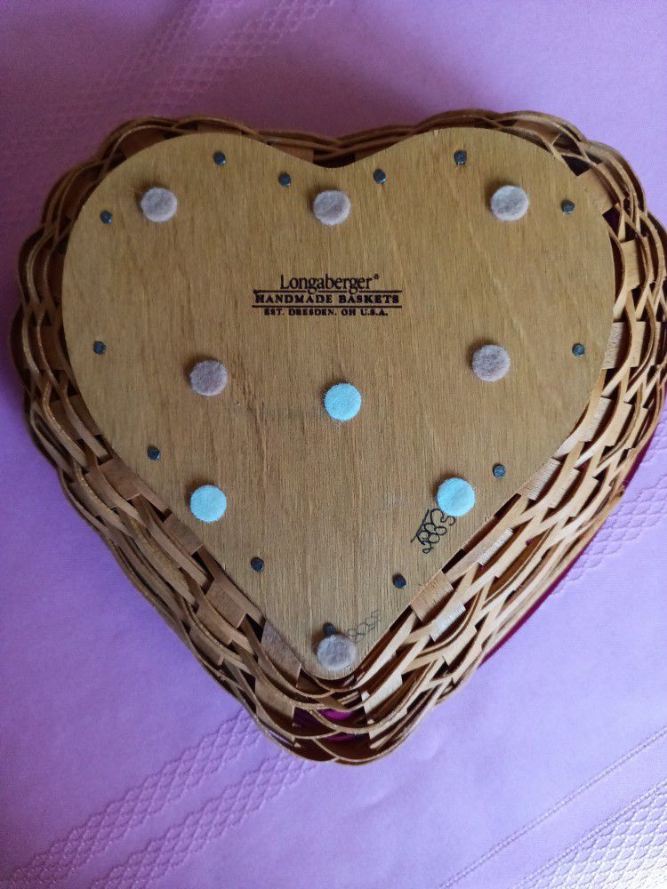 Longaberger Sweetest Heart Basket 