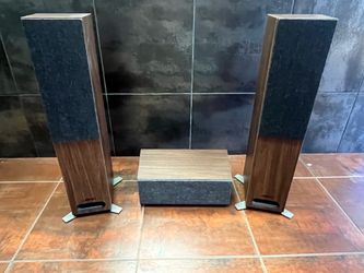 Jamo Studio 8 Home Theater Speakers (S 805 Towers & S 81 Center) - Walnut