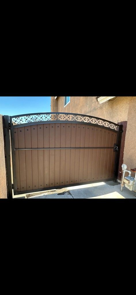 Swing Gate