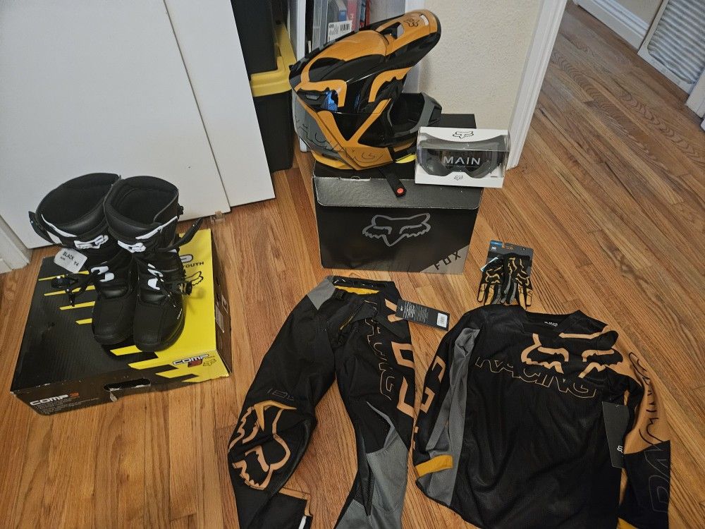 Fox Youth Moto Gear