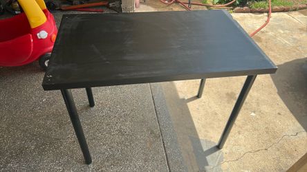 IKEA  desk/table