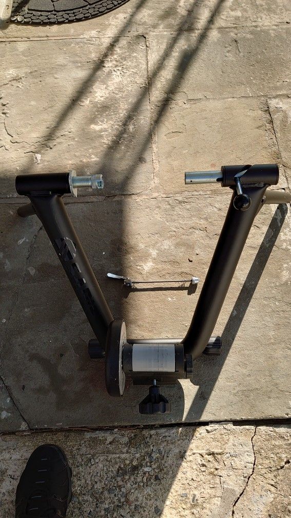 Saris Indoor Bike Trainer