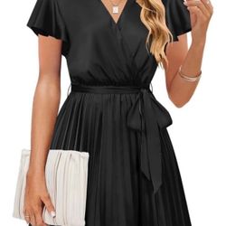 Women's Satin Short Sleeve Tie Waist Mini Pleated Dress, Black, Small
