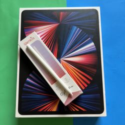 Apple iPad Pro 12.9” 5th Generation (2021 - M1 Chip) 2TB With Pen & Keyboard Case 